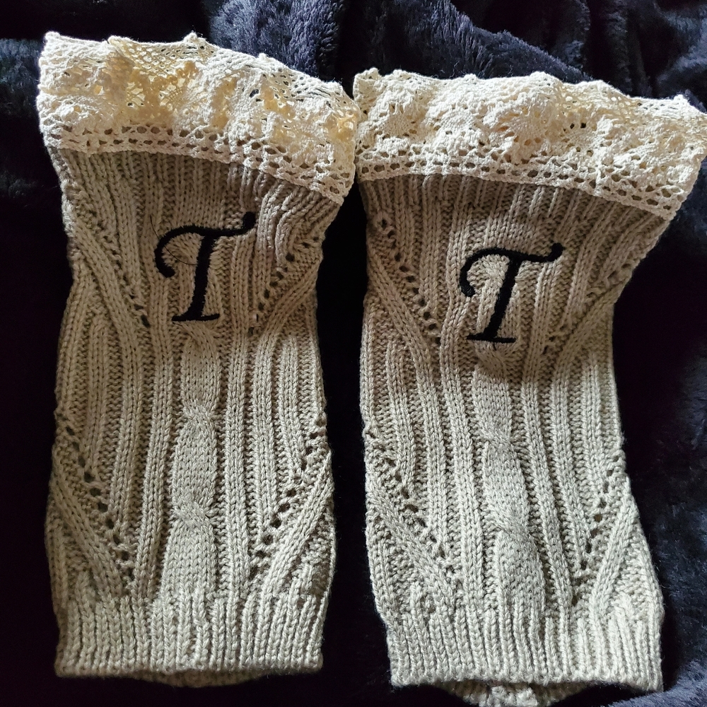 Logo boot toppers
